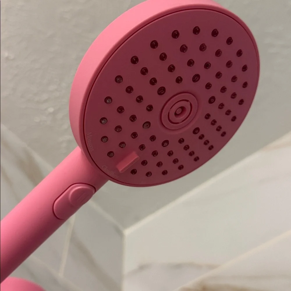 Pink Shower Head with Hose - Picture 3 of 4